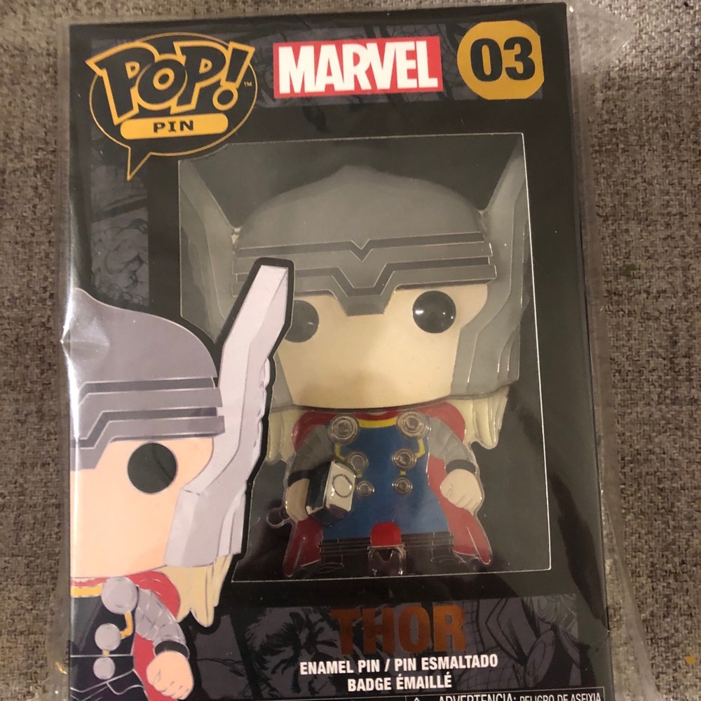 THOR Marvel Pop Pin NIB